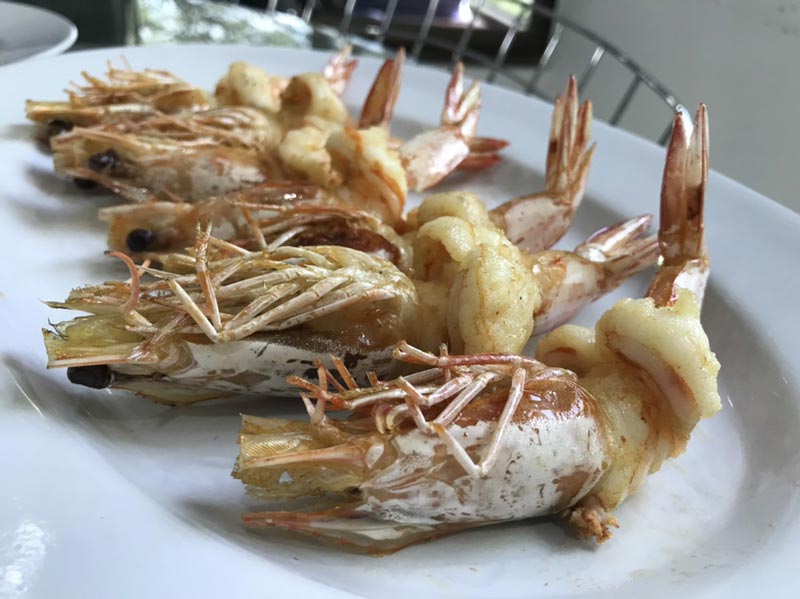 กุ้งราดซอสมะขาม