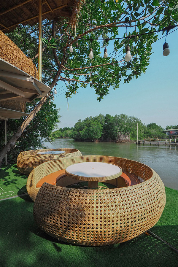 บรรยากาศร้าน บ้านยายเวียง