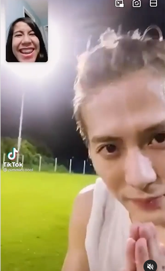 แจ็คสัน หวัง เตะบอล กับ บิวกิ้น กอล์ฟ เต๋า