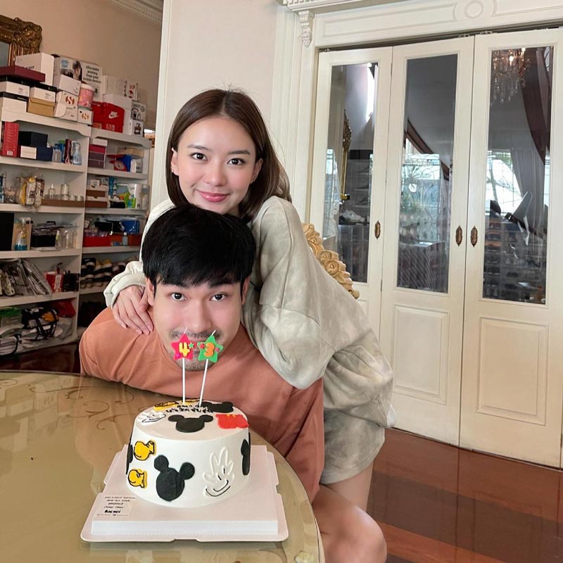 หน่อง แพรวา