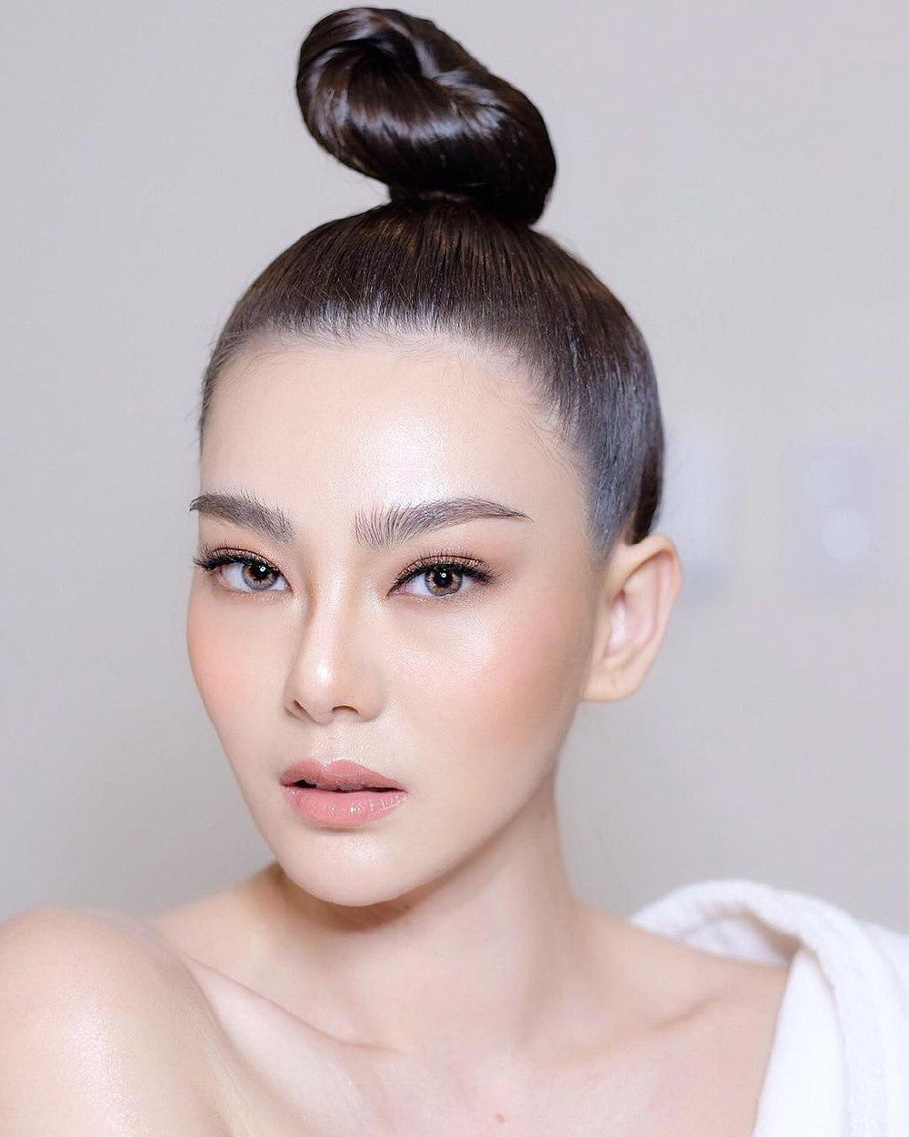 ดิว อริสรา