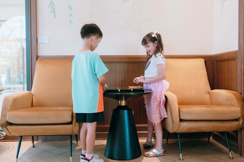 กวาง ฟ้ารุ่ง