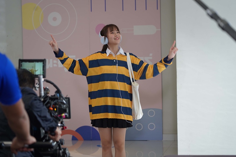 รักอีกครั้ง Sing Again