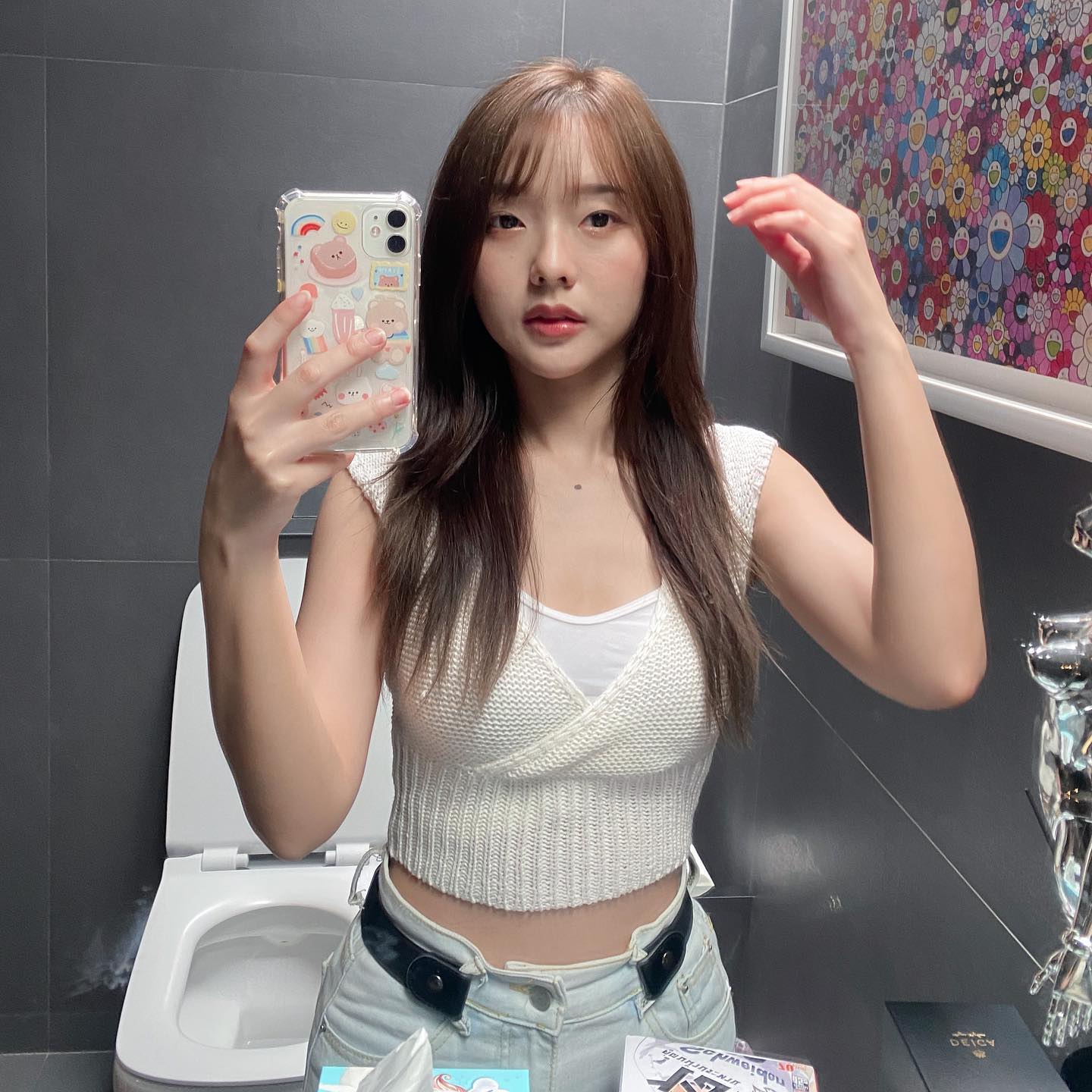 ปิ่นอมยิ้ม ธัญชนก