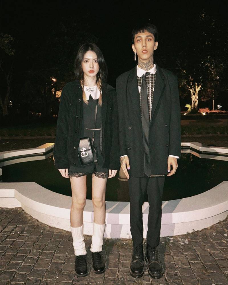 ฮาย Paper Planes