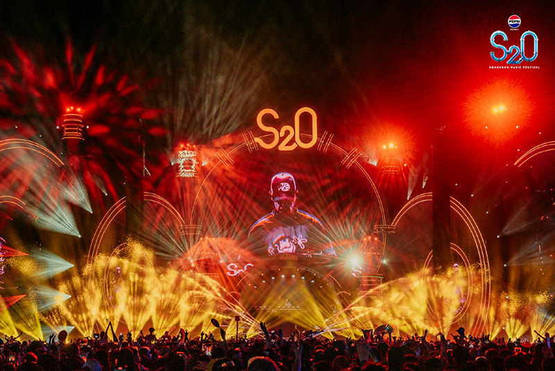 หมูเด้ง ยังฮอตไม่หยุด