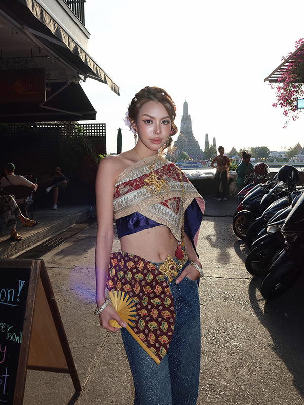 สไบกับกางเกงยีนส์