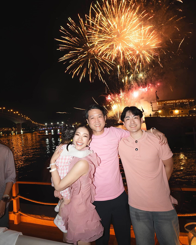 ส่องความหล่อ ลูค ลี ลูกชายคนโตของครอบครัว แป้ง อรจิรา