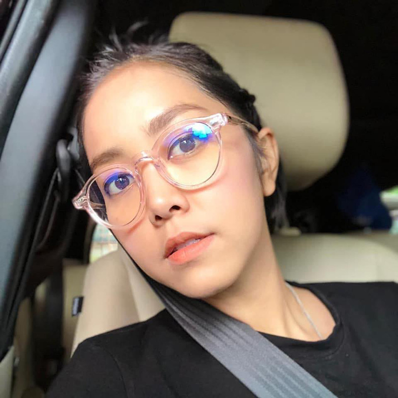 จูน จิราภรณ์ 