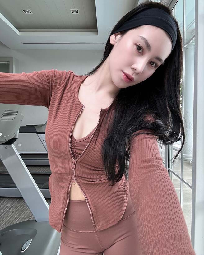 ดาว พิมพ์ทอง