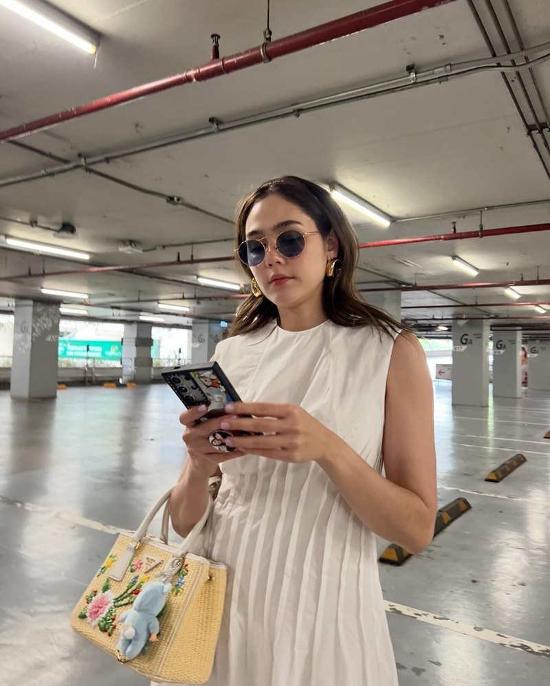 ชมพู่ อารยา