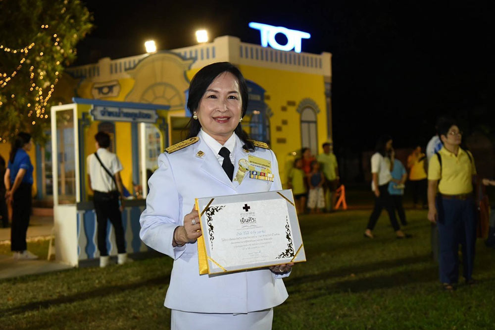 ทีโอที งานกาชาด