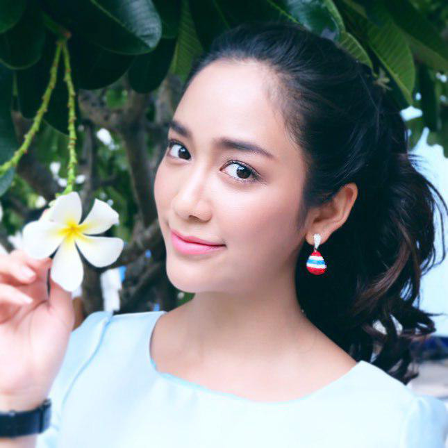 แม็กกี้ อาภา