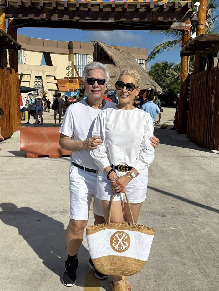 สุรชัย สมบัติเจริญ