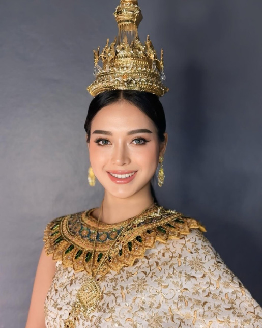 น๊อบ n_nob.nob_n Ayothaya Makeup