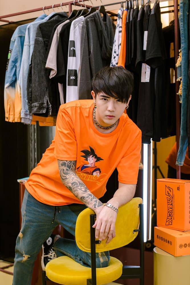 นิก คุณาธิป