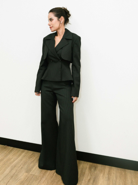 แต่งตัวไว้ทุกข์