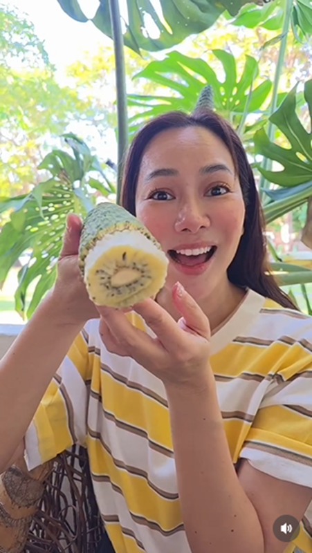 จอย รินลณี รีวิวกินผลมอนสเตอร่า