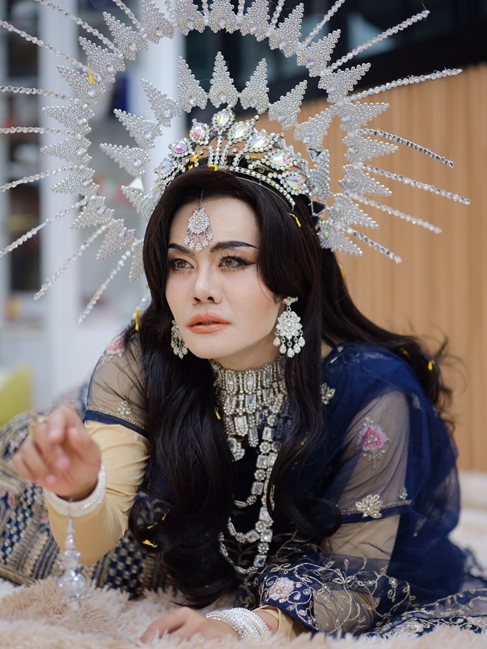 เก่ง ธชย เผยลุคแต่งหญิงแก้บน