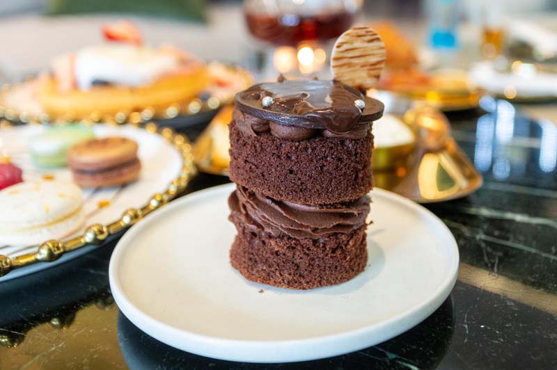 Oort Cloud Tea Room คาเฟ่ธีมอวกาศ