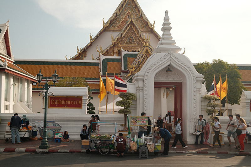 ขอขมากรรมวัดสุทัศน์ฯ ทำยังไง