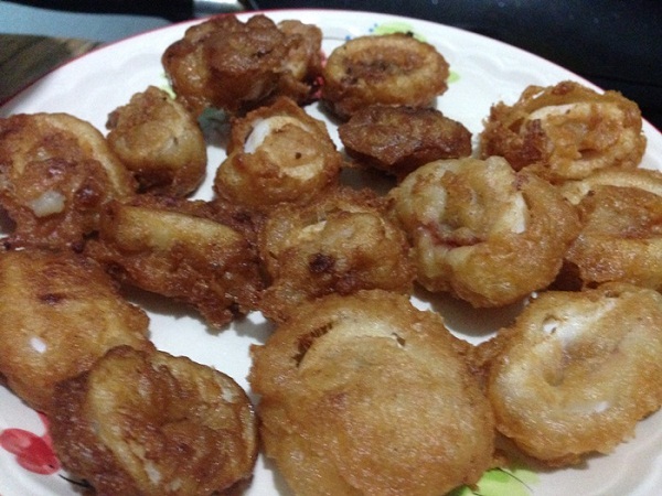 เมนูปลาหมึกกินเล่น ปลาหมึกชุบแป้งทอด (คาลามารี)