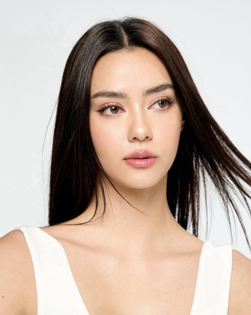 อแมนด้า ออบดัม ประวัติ