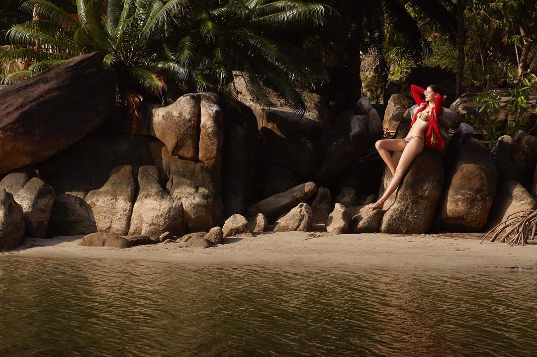 มารีญา พูลเลิศลาภ