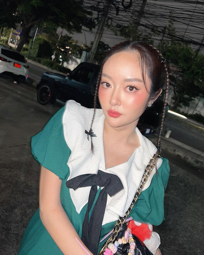 แก้มบุ๋ม พี่พีท