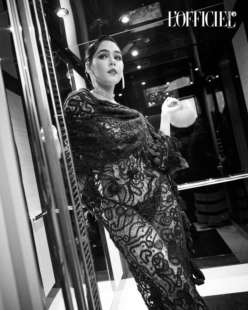 ชมพู่ อารยา