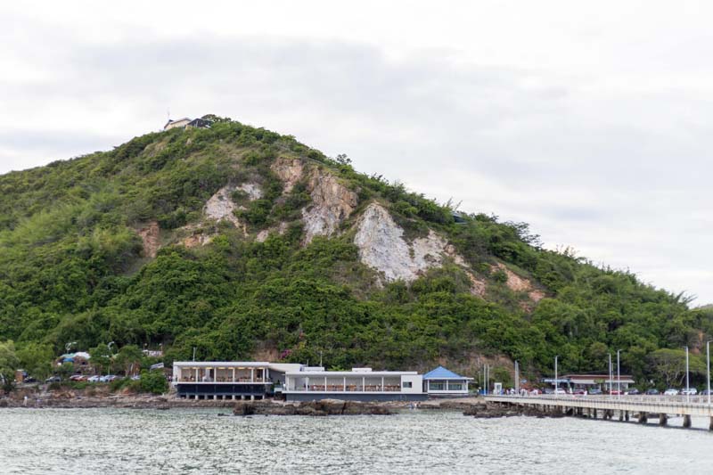 Palyn cafe & eatery Samaesarn (ปาลิณ คาเฟ่) 