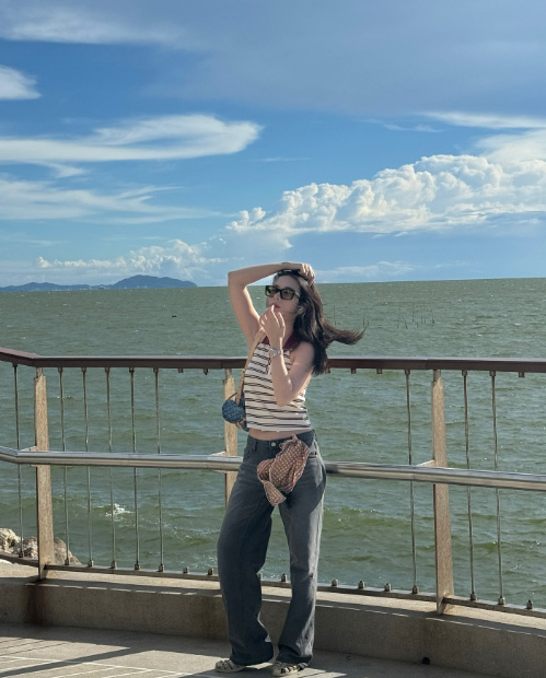 แฟชั่นกางเกงยีนส์