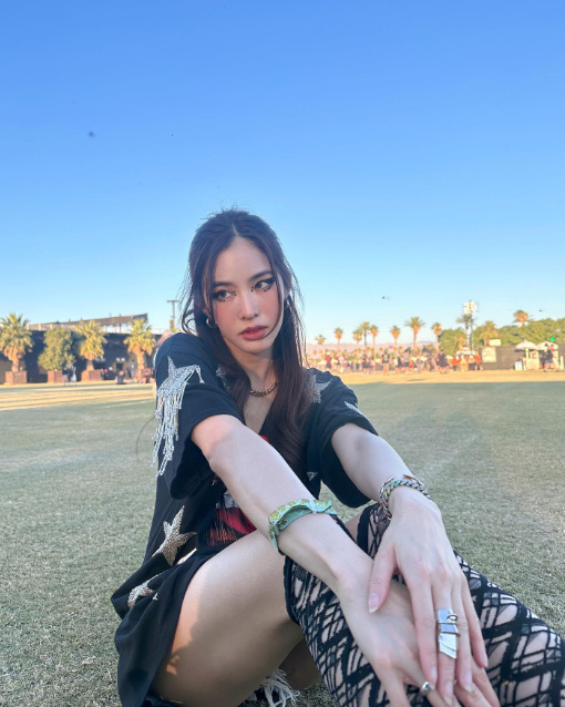 มายด์ ลภัสลัล ประวัติ