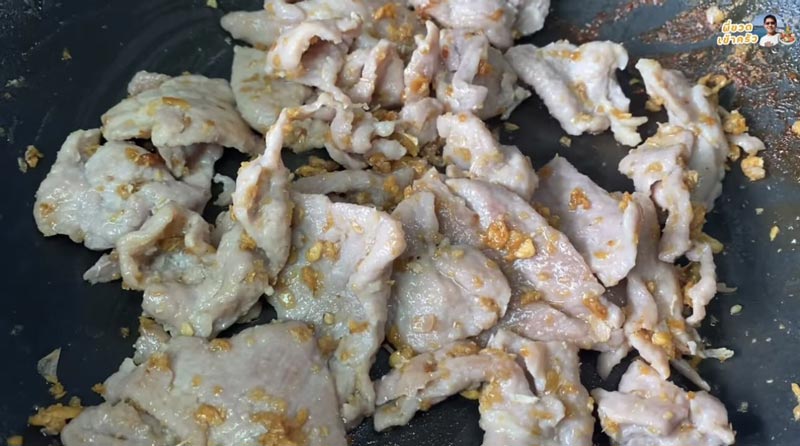 หมูทอด
