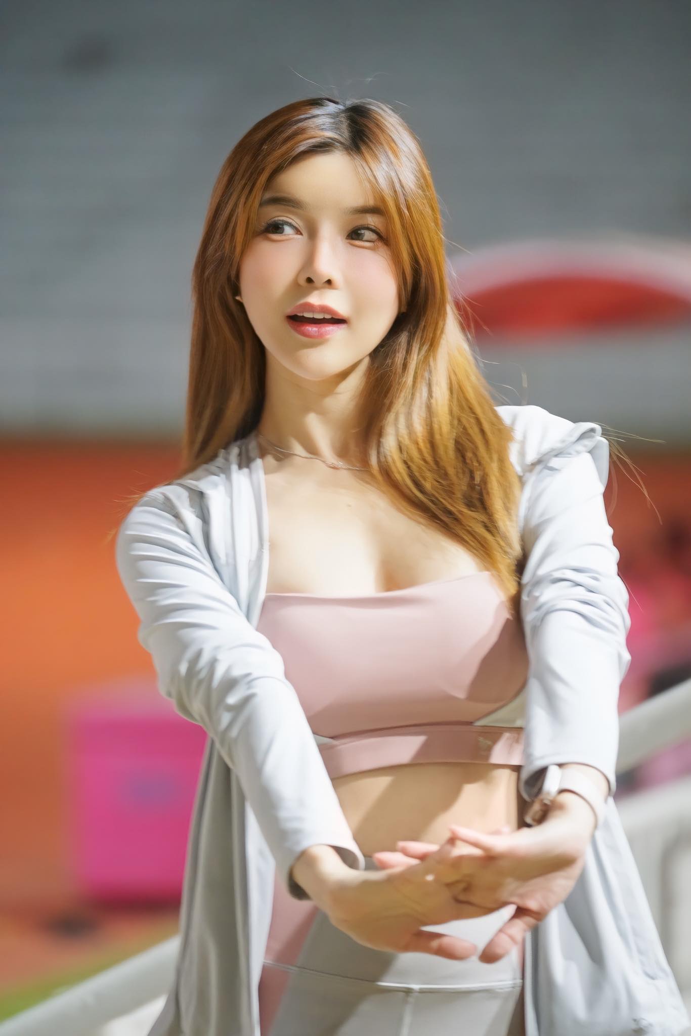 น้องพลอยลี่