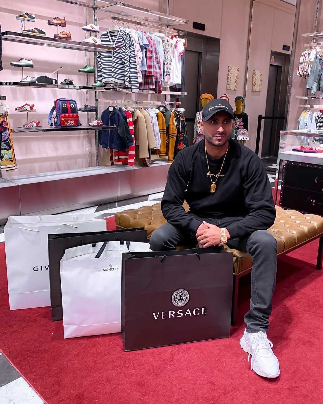 ทายาทเศรษฐี