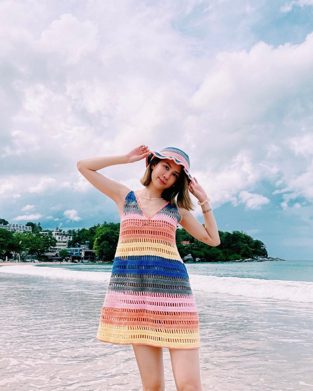 พลอย ภัทรากร 