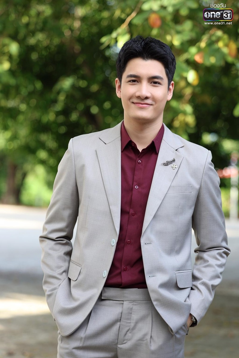 สงครามหมอลำ เพชร โบราณินทร์