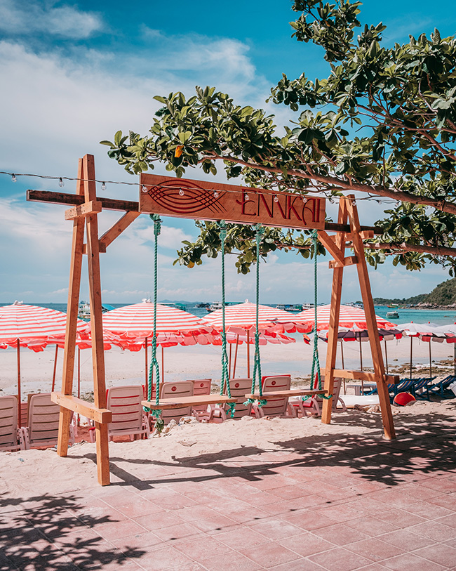 Ennkai Eatery & Bar คาเฟ่เกาะล้าน 