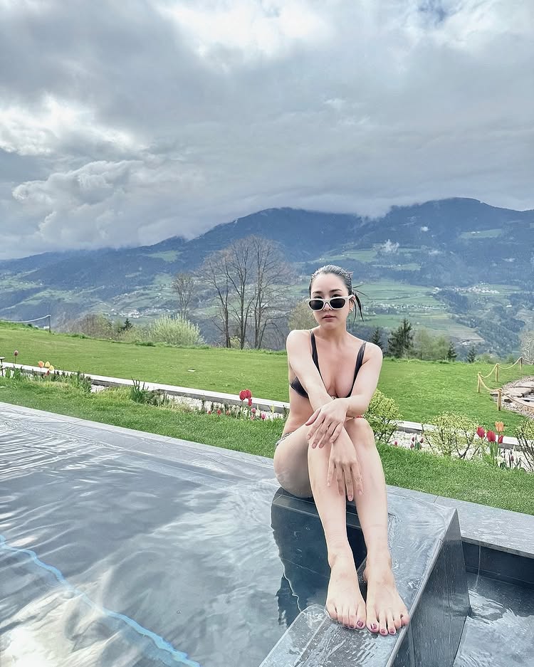 จั๊กจั่น อคัมย์สิริ เปิดโหมดแซ่บ นุ่งบิกินี่