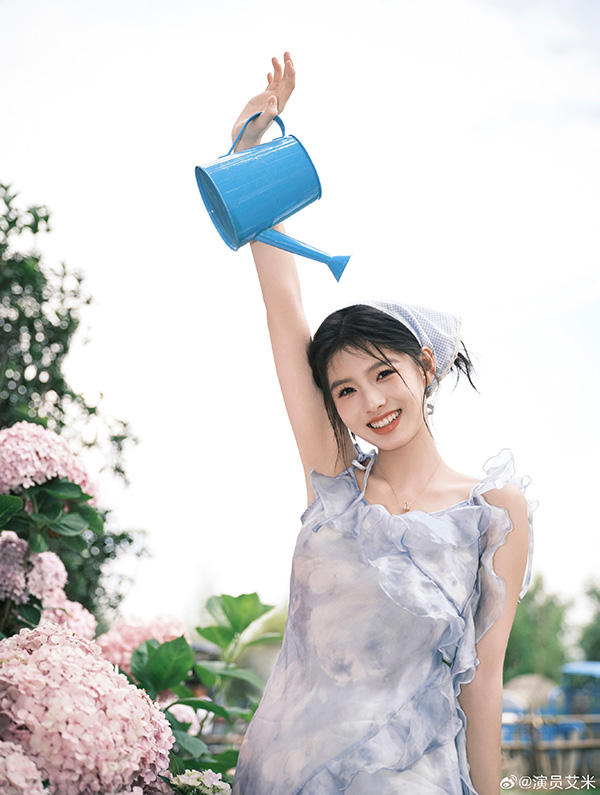 อ้ายหมี่ ai mi นางเอกจีน