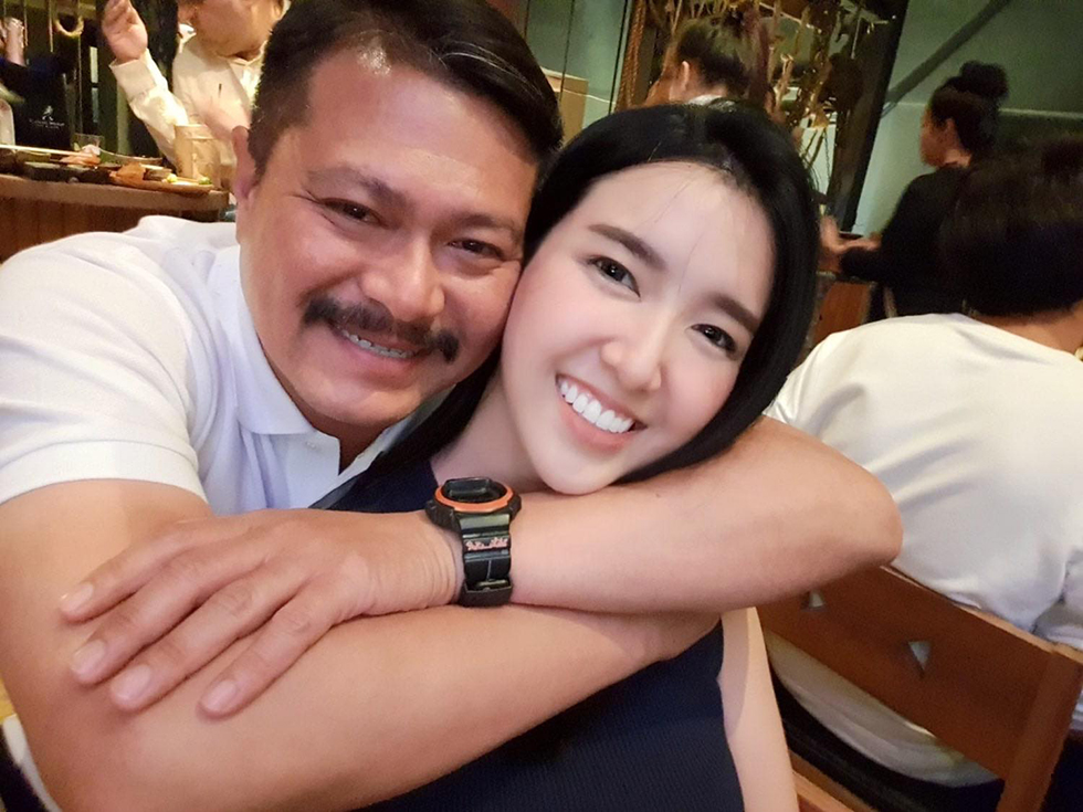 วัน นานา