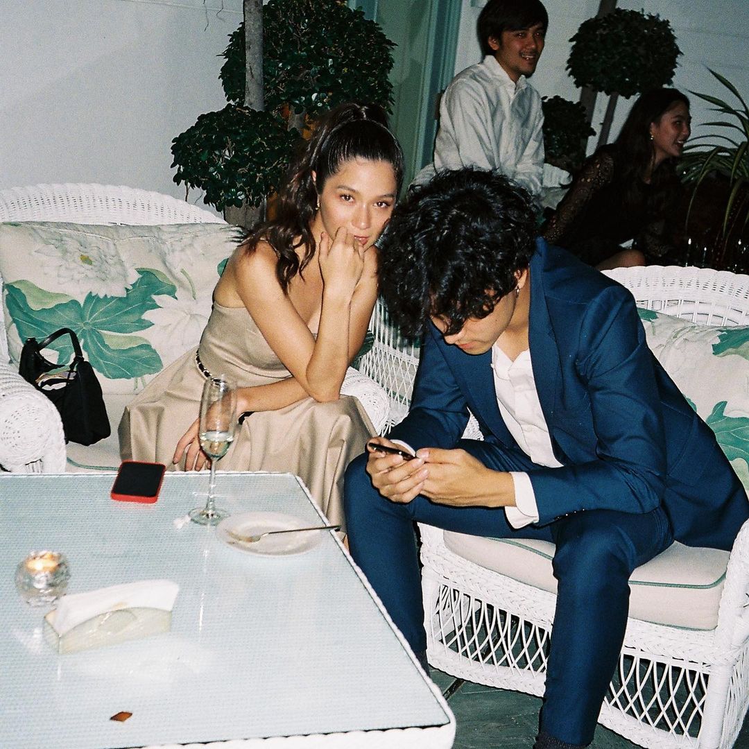  เก้า จิรายุ, วี วิโอเลต