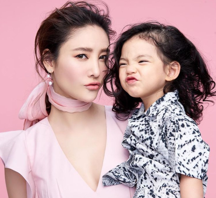 แตงโม นิดา