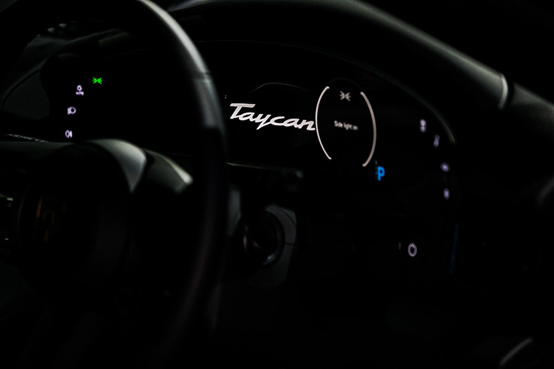 Porsche Taycan Cross Turismo 2022