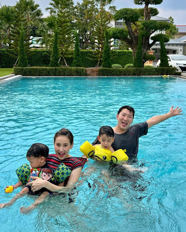 บ้าน แยม ธมลพรรณ์