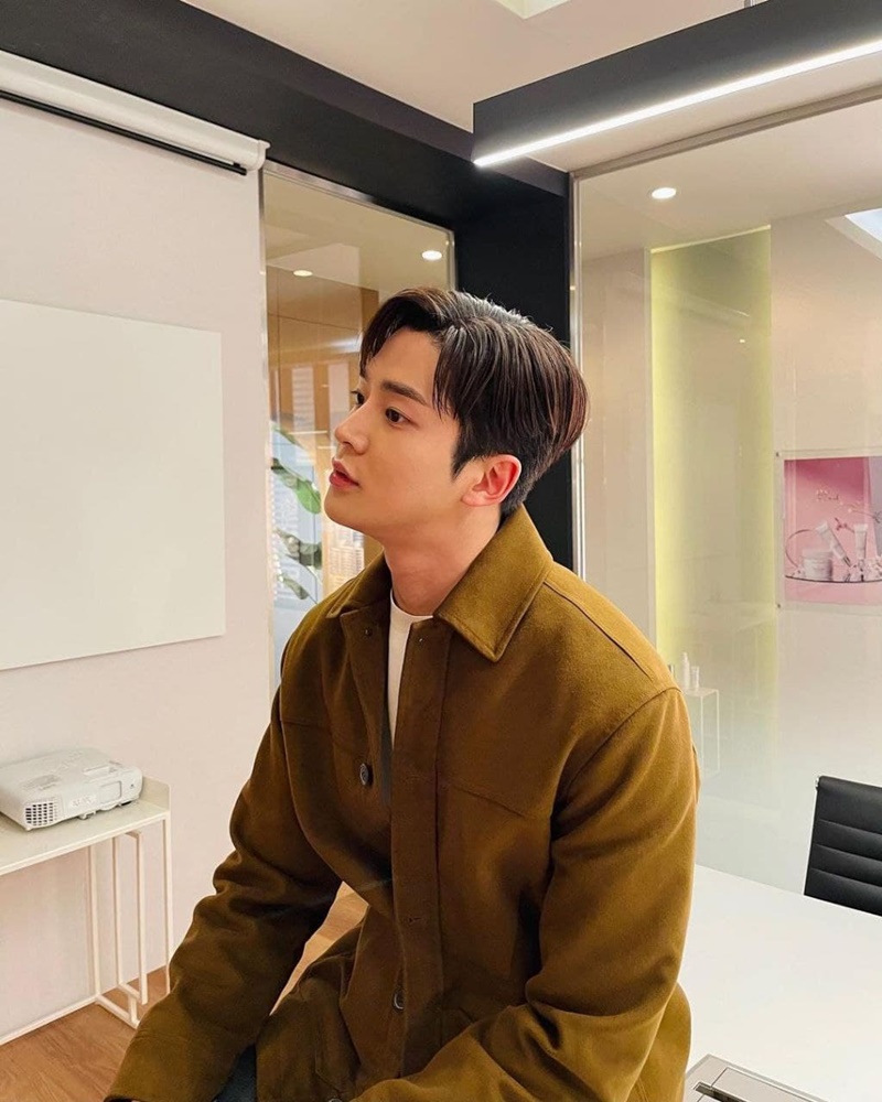 โรอุน SF9 rowoon