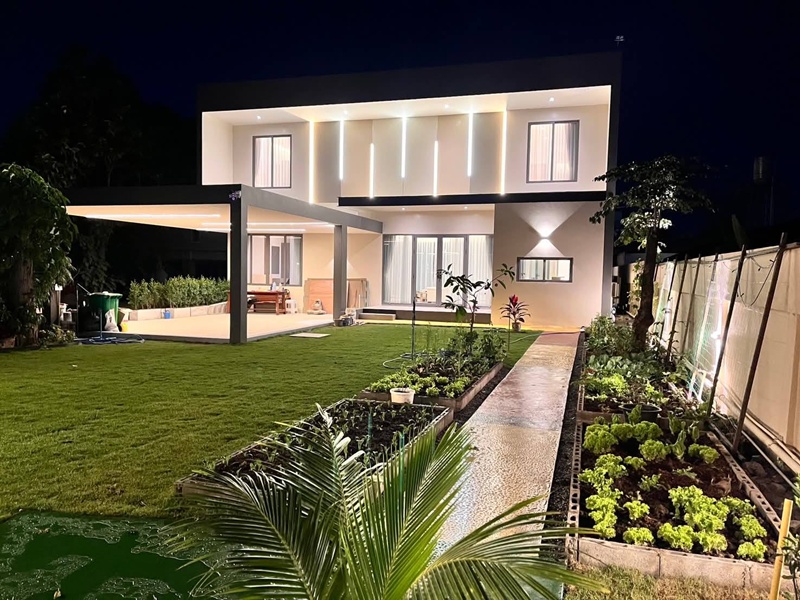 สร้างบ้าน