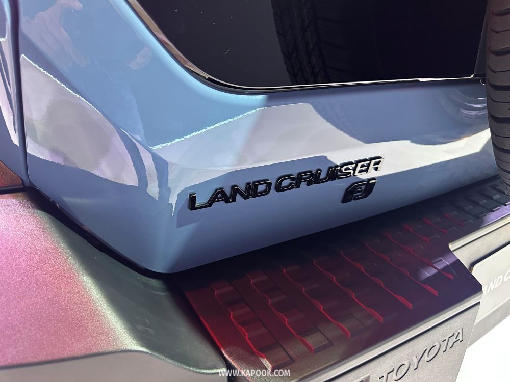 Toyota Land Cruiser FJ