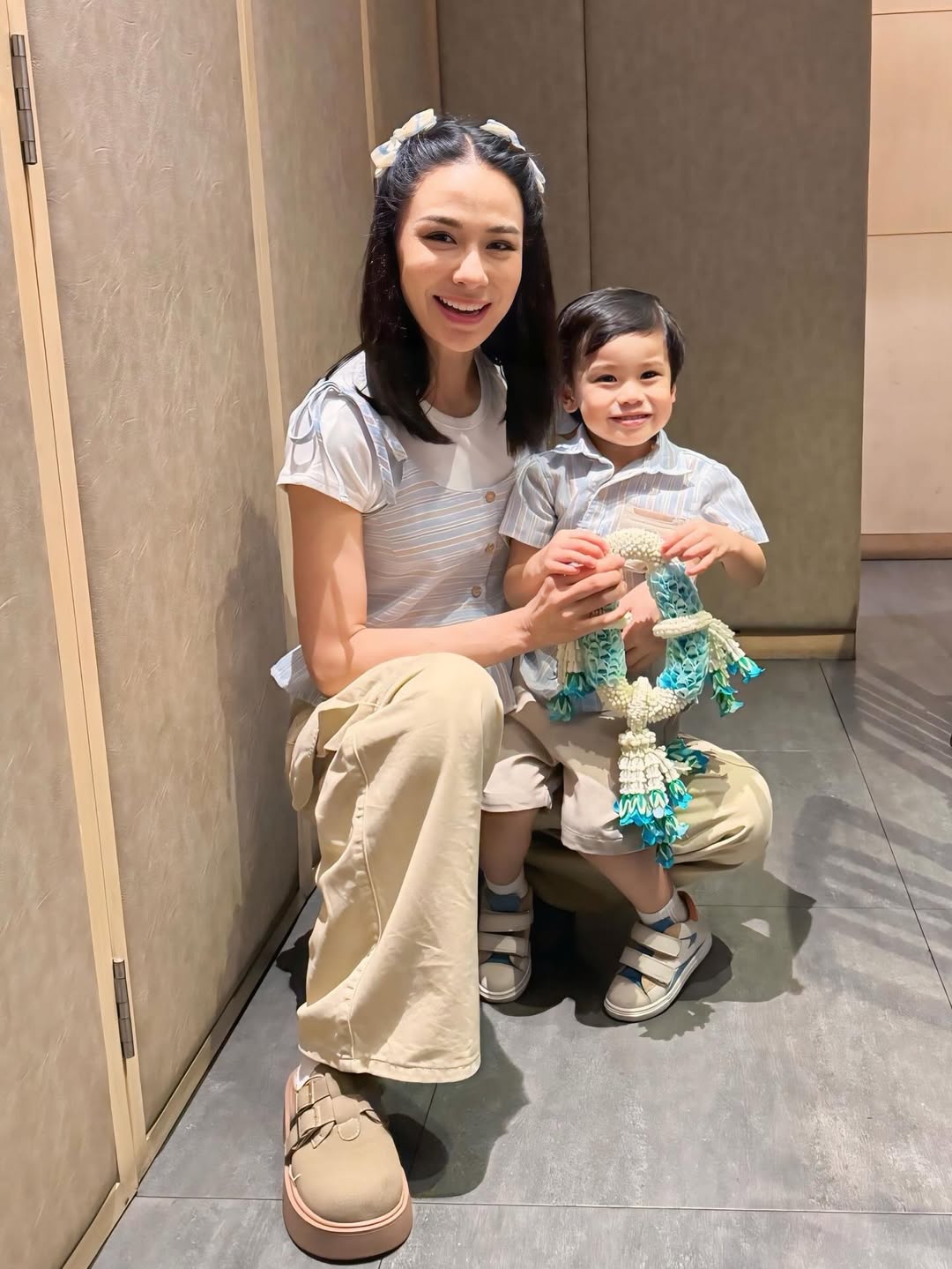 รถเมล์ คะนึงนิจ และลูก ๆ